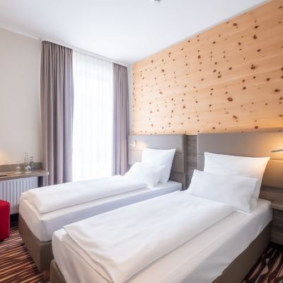 Comfort Room (King/Twin Air Conditioned) Amaro Hotel Promo Code