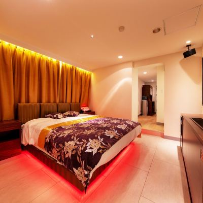 デラックス ダブルルーム アイリゾート アルティア ラグジュアリー岐阜店 クーポン