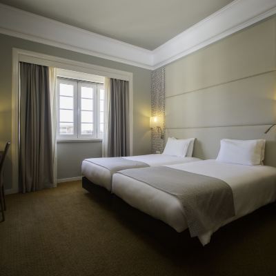 Double or Twin Room Hotel Miraparque Promo Code