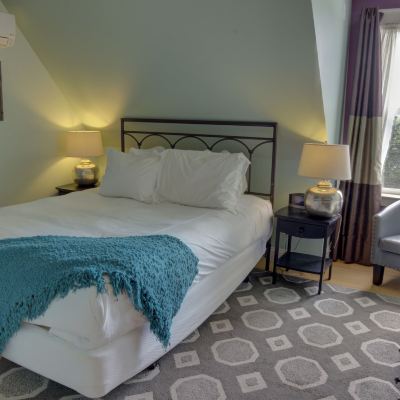 Carriage House With Two Queen Beds The Nonantum Resort Promo Code