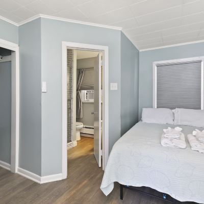 Double Room, Ensuite (Cottage B) The Inn at Ocean Grove Promo Code
