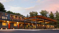 Rhode's Motor Lodge