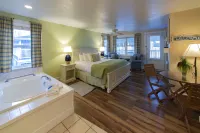 Edgewater Resort