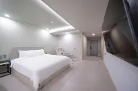 Brown Dot Yeosu Yeocheon Branch