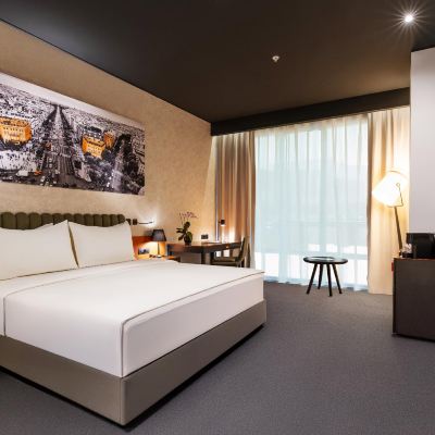 Standard King Room-Accessible Cue Podgorica Promo Code