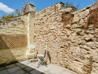 Primrose Cottage Hotels in Par