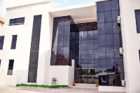 Ridge Ville Apartment by Platinum Hotel di 