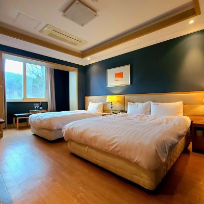 [First-Come-First-Served Basis] Grand Room (Limited Quantity) 쉐르빌 온천 관광 호텔 쿠폰