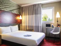 Ibis Massy