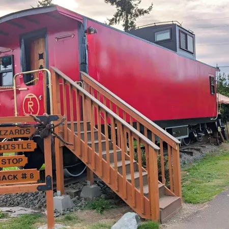 Olympic Railway Inn Отели в г. Секим