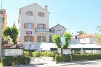Hotel Trogir Hotel a 