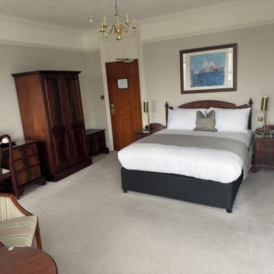 King Room The Windsor Hotel Promo Code