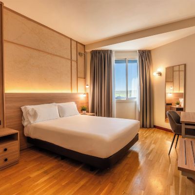 Deluxe Double Room Hotel Ciudad de Burgos Promo Code