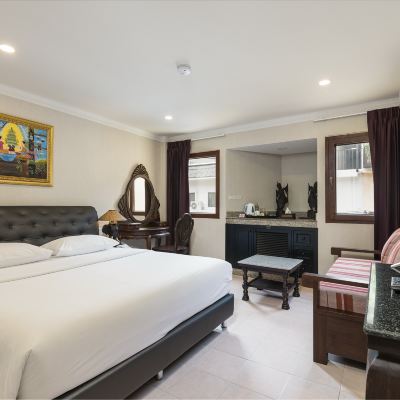 Deluxe King Room The Ambiance Hotel Promo Code