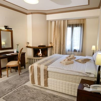 Deluxe Triple Room with Fireplace