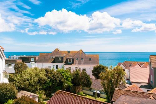 The Westcott by the Sea - Just for Adults Deluxe Double Room with Side Sea View