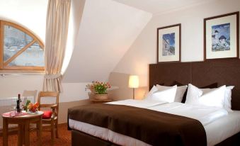 Hotel Zamek Bobolice - Housity