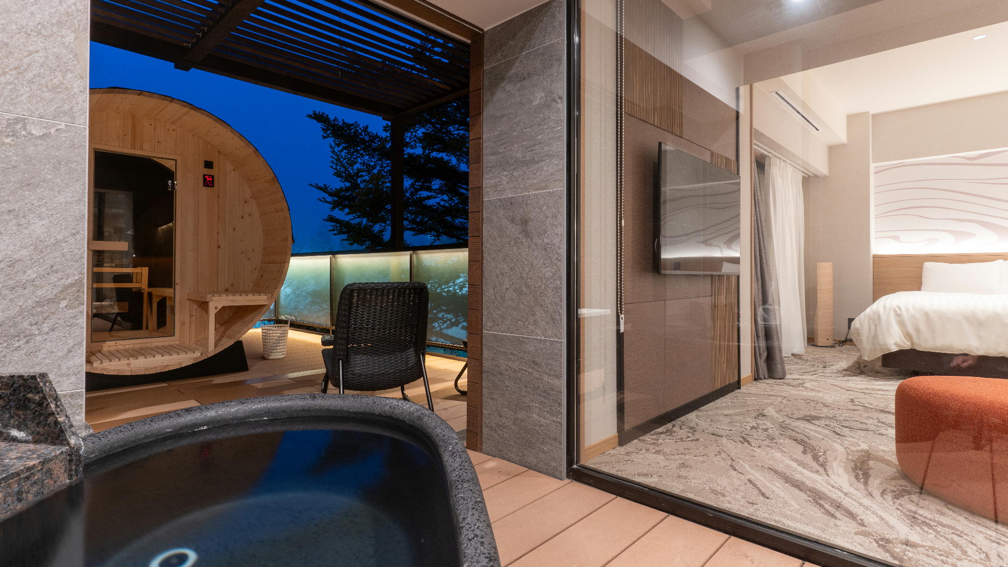 三人房 （带桶式桑拿和露天浴池） 禁烟