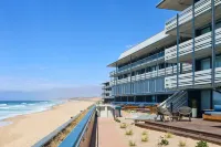 Monterey Beach Hotel, a Tribute Portfolio Hotel