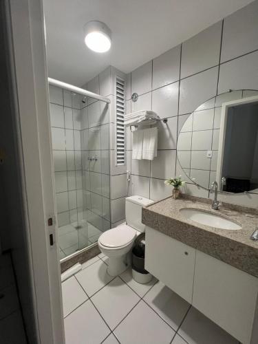 Gran Len?óis Flat Residence带阳台的三人房