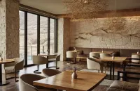 The Lodge at Blue Sky, Auberge Collection