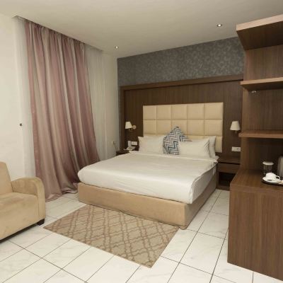 Standard Queen Room With City View SAN MARINO HOTEL Promo Code