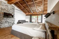 Curt di Clement Eco Mobility Hotel