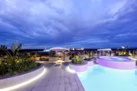 Eos by SkyCity