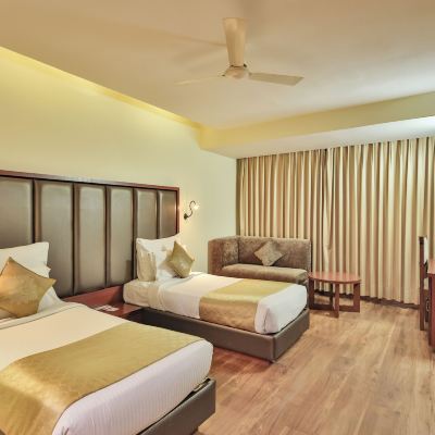 Deluxe Twin Room Hotel Cama Promo Code
