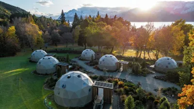 Cross Hill Lodge & Domes Hotels in 