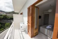 Donna Rosa Accommodation
