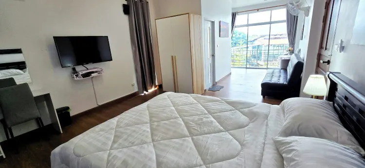 Honeymoon Room, 1 King Bed With Sofa Bed, Lake View
