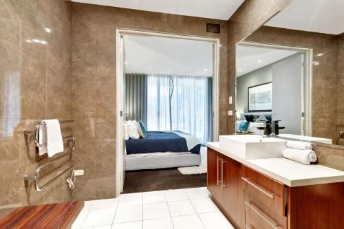 两卧室联排别墅