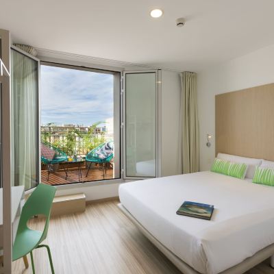 Superior Double Room with Terrace SmartRoom Barcelona Promo Code