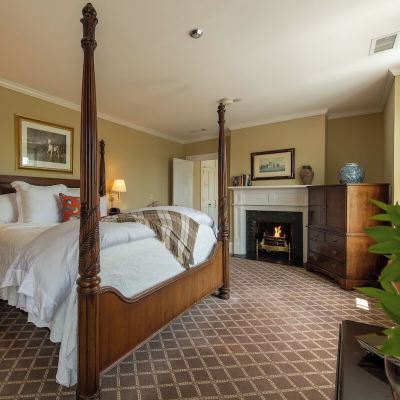 Premium King Suite With Sofa Bed The Willcox Promo Code