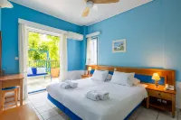 Daphne's Club Hotel Apartments Hotels in 