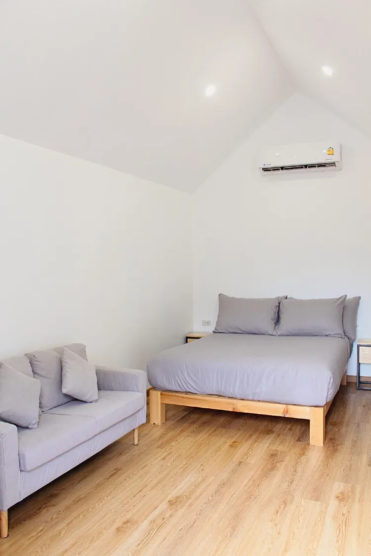 สวนและลำธาร