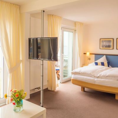 Double Room With Balcony And Sea View Miramar Promo Code