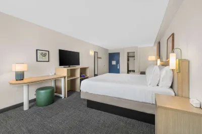Spark by Hilton Bakersfield Central Hotels in 