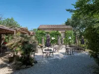 Hôtel O Mamma Mia Hotels in Lourmarin