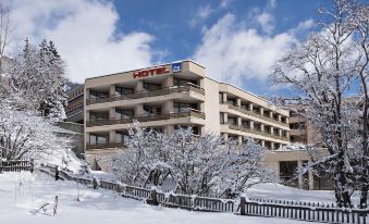 Quadratscha Alpenhotel