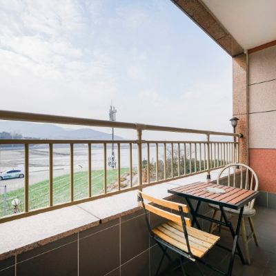 Sun Room (Ondol Room) 남해 섬마을바다펜션 쿠폰