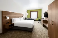 Holiday Inn Express & Suites OAKHURST-YOSEMITE PARK AREA by IHG