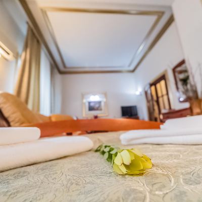 Deluxe Suite Bucharest Comfort Suites Promo Code