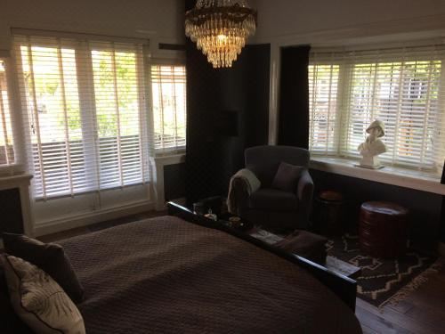 Florentino King Room with Balcony