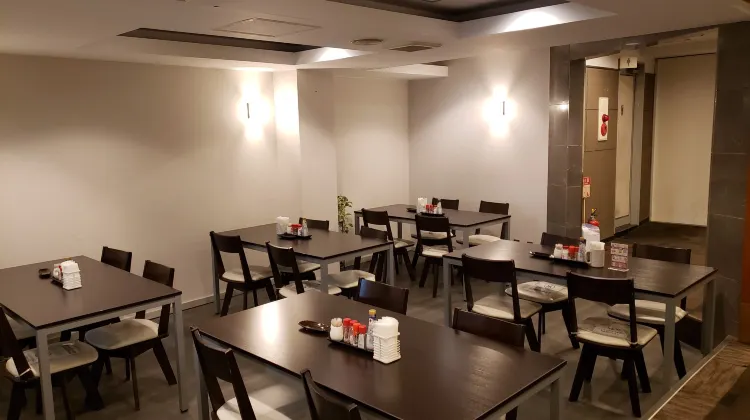 ホスピタリティイン八幡宿 食事・レストラン