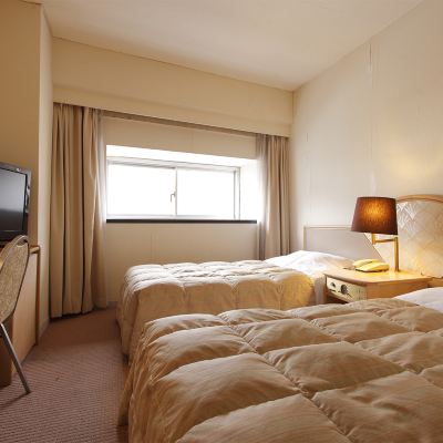 眺望なしのディフェクトツインルーム 熱海ニューフジヤホテル クーポン