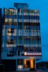 Hotel Sitar Grand Các khách sạn ở 