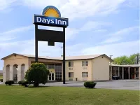 Knights Inn Greenville, TX