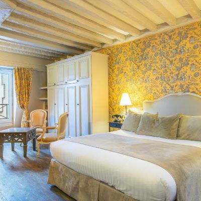 Quadruple Suite Hôtel des Ducs d'Anjou Promo Code